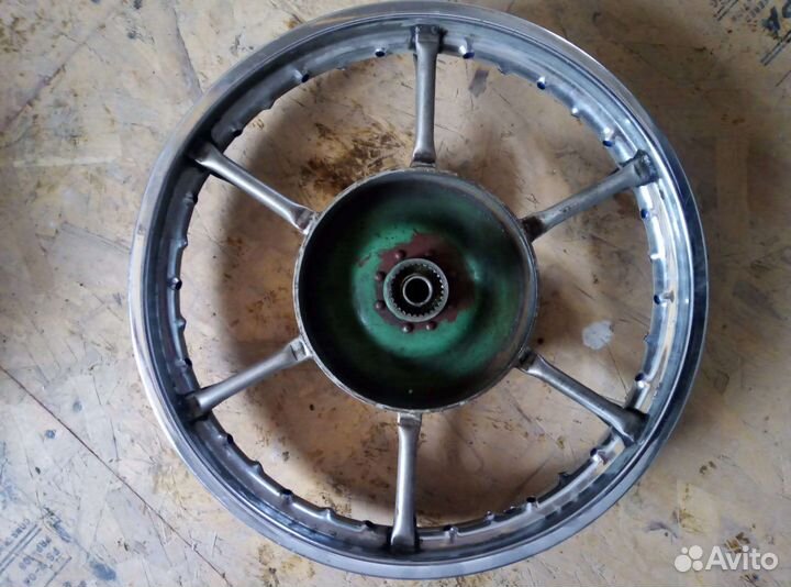 Колесо на мотоцикл Урал r18