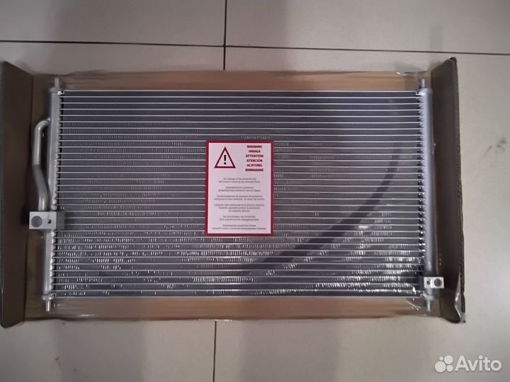 Радиатор кондиционера Honda CRV I