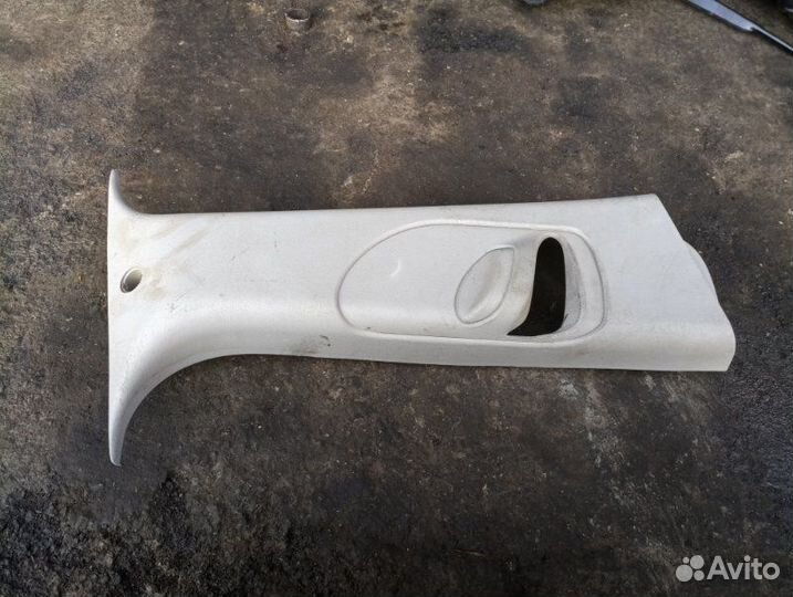 Пластик салона правый Ford Fusion 1.6 2007