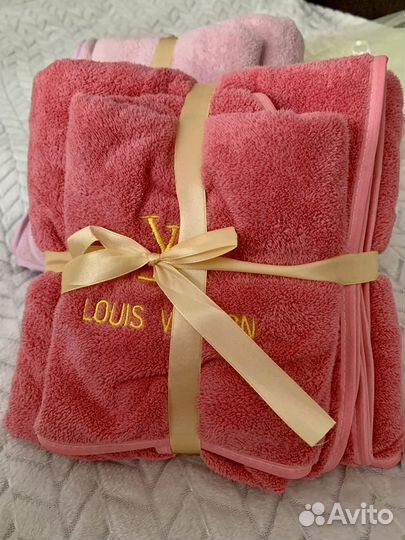 Полотенца Louis Vuitton Коралловые/Розовые новые