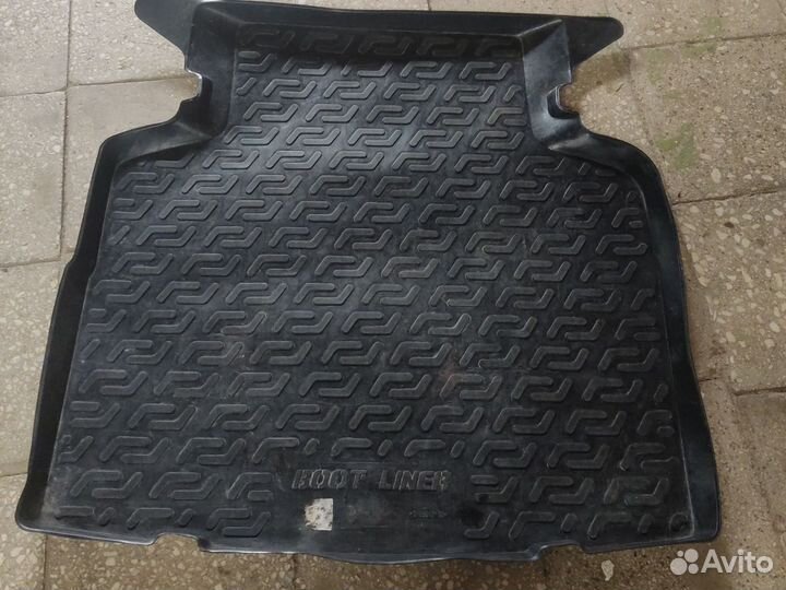 Коврик в багажник