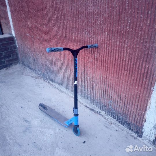 Трюковой самокат