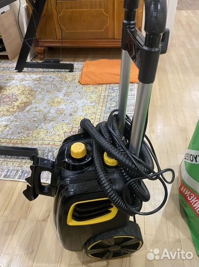 Пароочиститель Kitfort