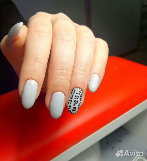 Маникюр и педикюр