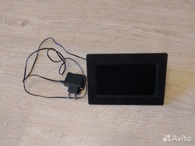 Цифровая фоторамка digma