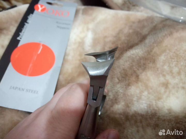 Кусачки педикюрные Yoko уже с профессиональной за