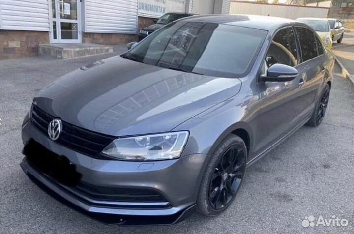 Сплиттер губа на бампер Volkswagen