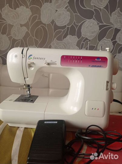 Швейная машина Jaguar