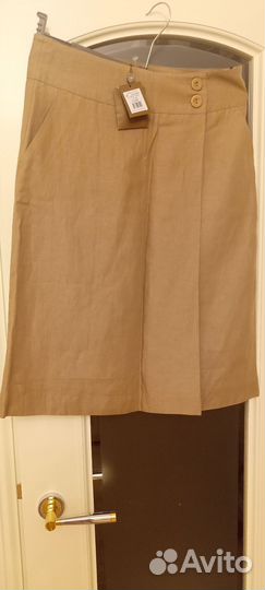 Новая юбка французского бренда