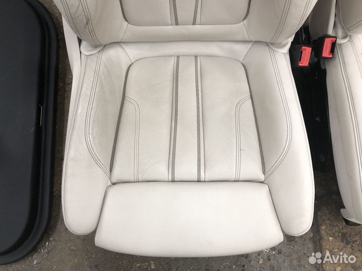 Комплект сидений Sport BMW 5 Серии G30