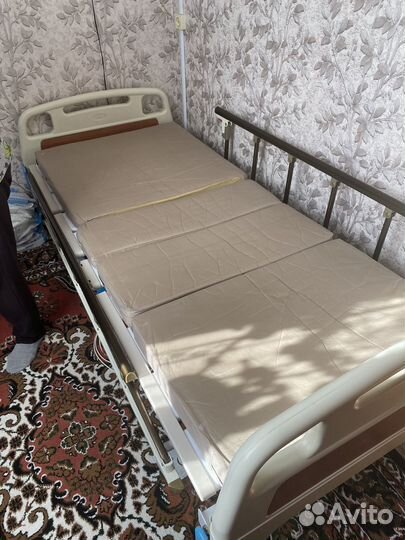 Функциональная кровать для лежачих больных