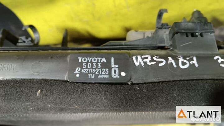 Радиатор toyota crown majesta