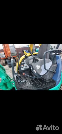 Мини-экскаватор Komatsu PC30MR-2, 2010