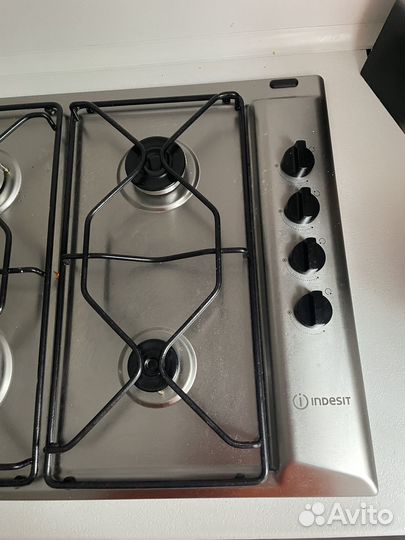 Встаиваемая газовая варочная поверхность indesit