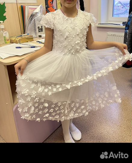 Нарядное платье