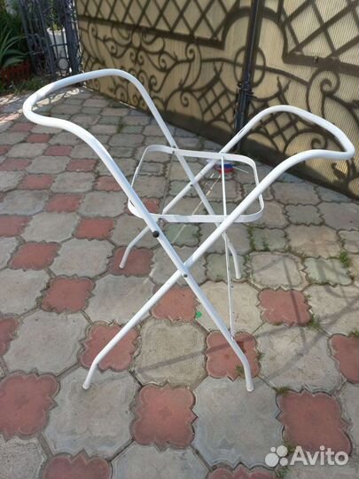 Подставка на ванну