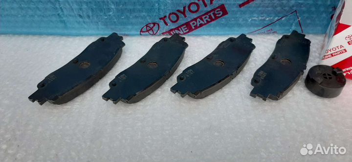 Колодки задние тормозные Toyota Land Cruiser 300