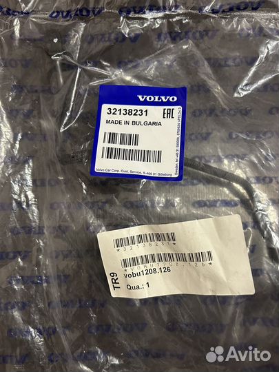Трубка охлаждения volvo 32138231