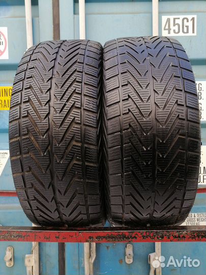 Vredestein Wintrac 4 Xtreme 275/45 R20