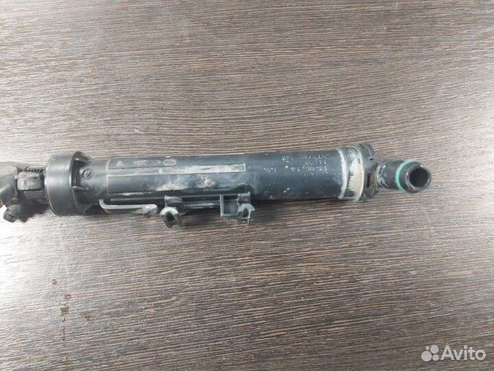 Форсунка омывателя фар передняя правая Mercedes Gl