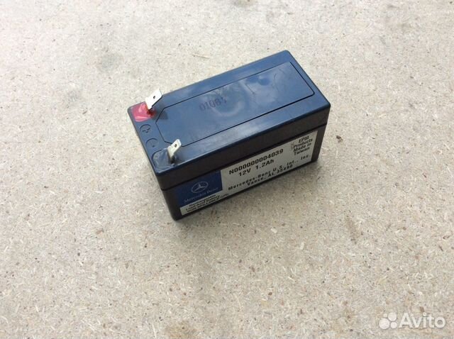 Оригинальный аккумулятор на мерседес 212 кузов 2 литра 184 л. Мерседес 212 акб. Аккумулятор mercedes-benz n000000004039. Мерседес мл 350 дополнительный аккумулятор. Аккумулятор мерседес w164.