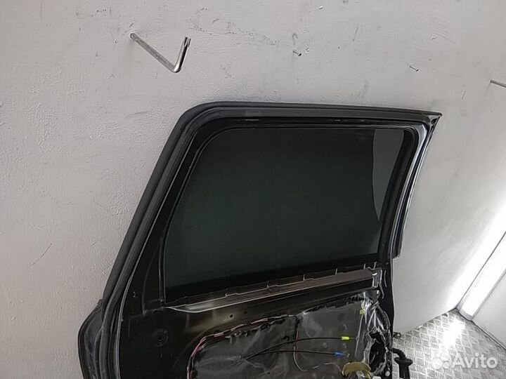 Уплотнитель двери Mitsubishi Outlander