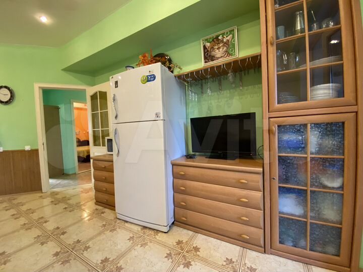 3-к. квартира, 120 м², 3/5 эт.