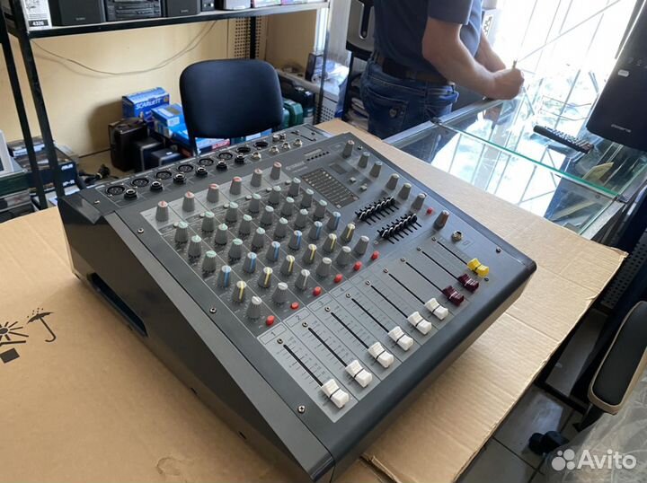 Новый активный пульт Yamaha YM-606USB