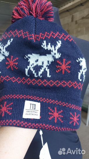 Шапка новая фирменная