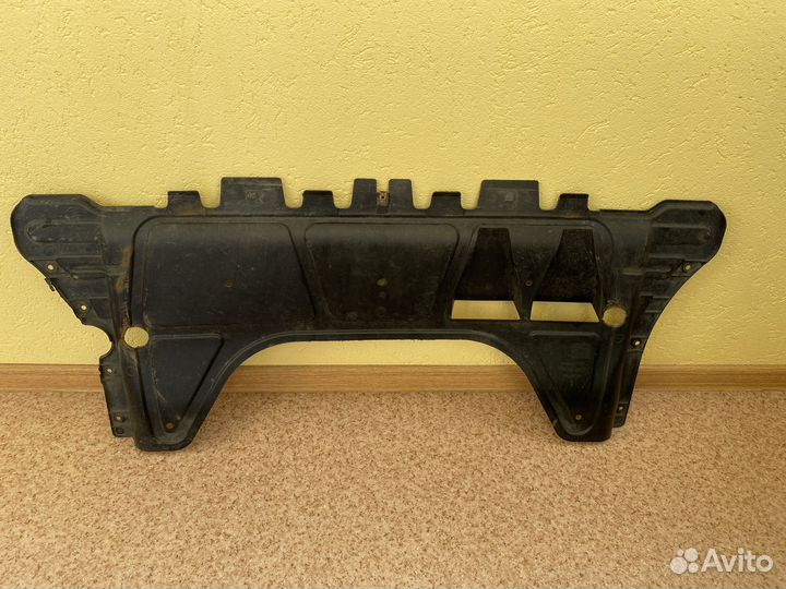 Skoda octavia а7 пыльник двигателя