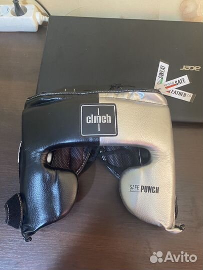 Боксерский шлем