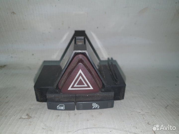 Кнопка аварийной сигнализации Opel Corsa D Z10XEP