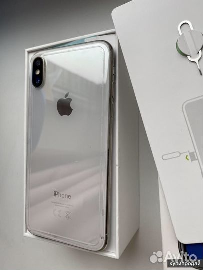 iPhone X, 64 ГБ