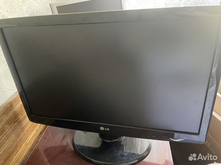 Монитор 70 гц