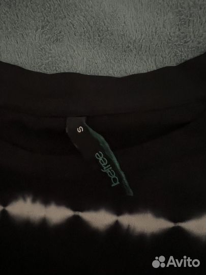 Футболка женская