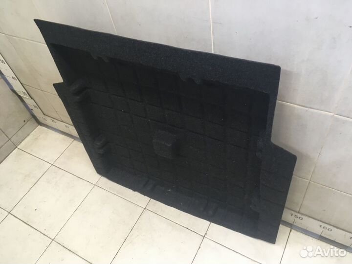 Пол багажника X1 E84 2009