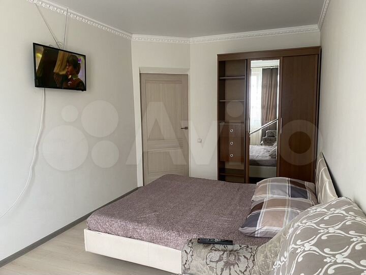 1-к. квартира, 53 м², 3/10 эт.