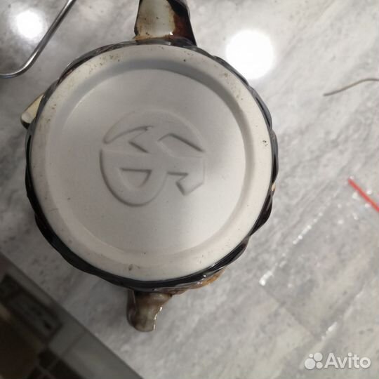 Глиняная кружка