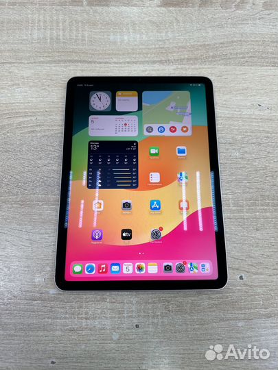 Т20) Планшет Apple iPad Air 2022