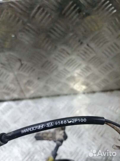 Датчик ABS абс задний Kia Sorento 2 XM