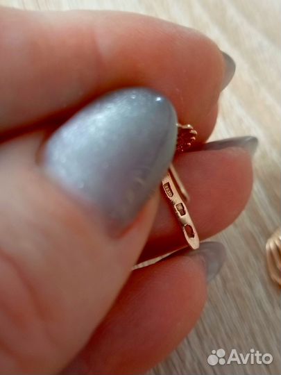 Серьги золотые