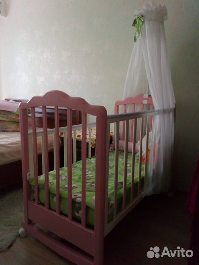 Кровать с балдахином