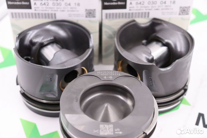 Поршень A6420300418