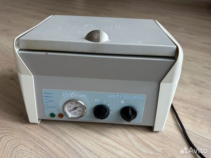 Стерилизатор для маникюра