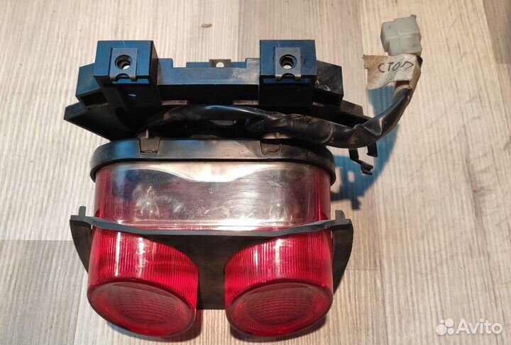 Yamaha FZ1S 2003 г стопсигнал