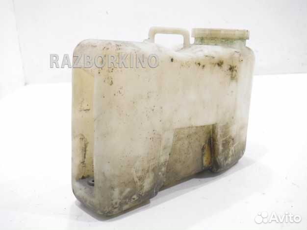 Бачок омывателя Мерседес