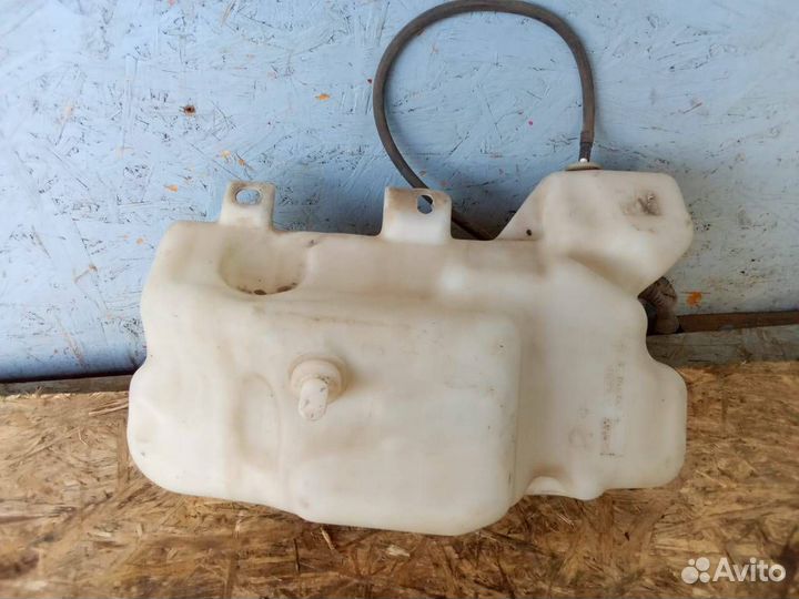 Бачок омывателя BMW E39