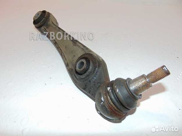 Рычаг передний правый нижний 31126864822
