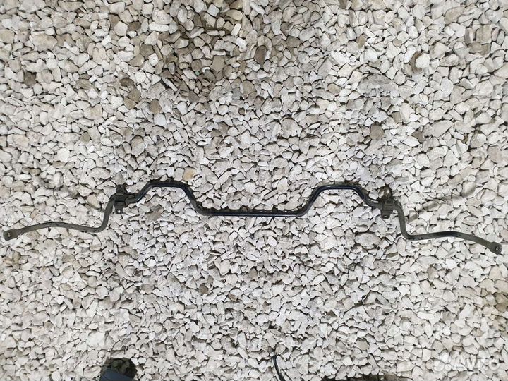 Стабилизатор задний Volkswagen Passat B5+