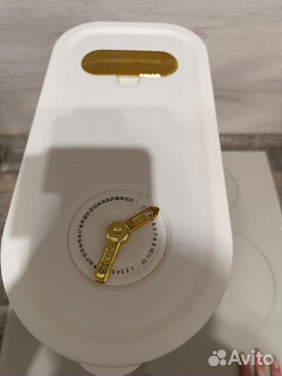 Большой контейнер для сыпучих продуктов